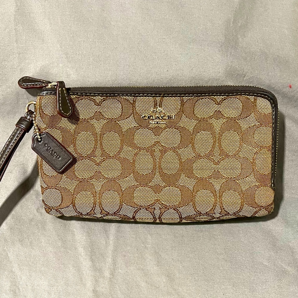 Coach wristlet